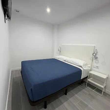 Hock Residences * 오스피탈레트 데 요브레가트