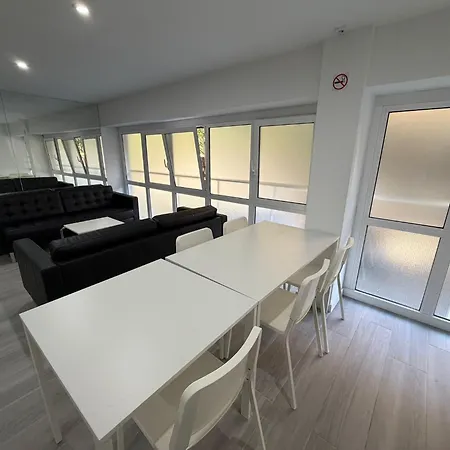 Hock Residences Affittacamere
